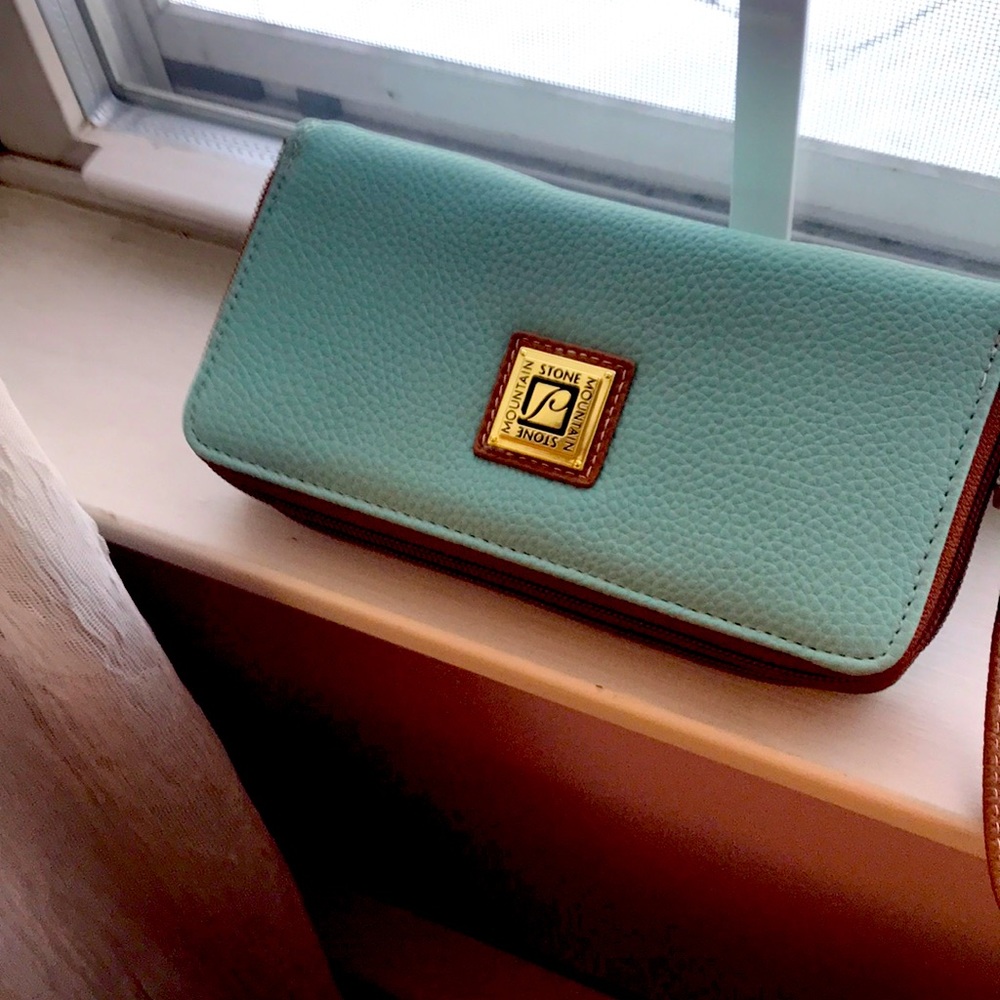 Stone Mountain Leather Clutch NWOT